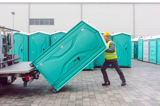 Portable Toilet Options We Offer in Tipton, IA
